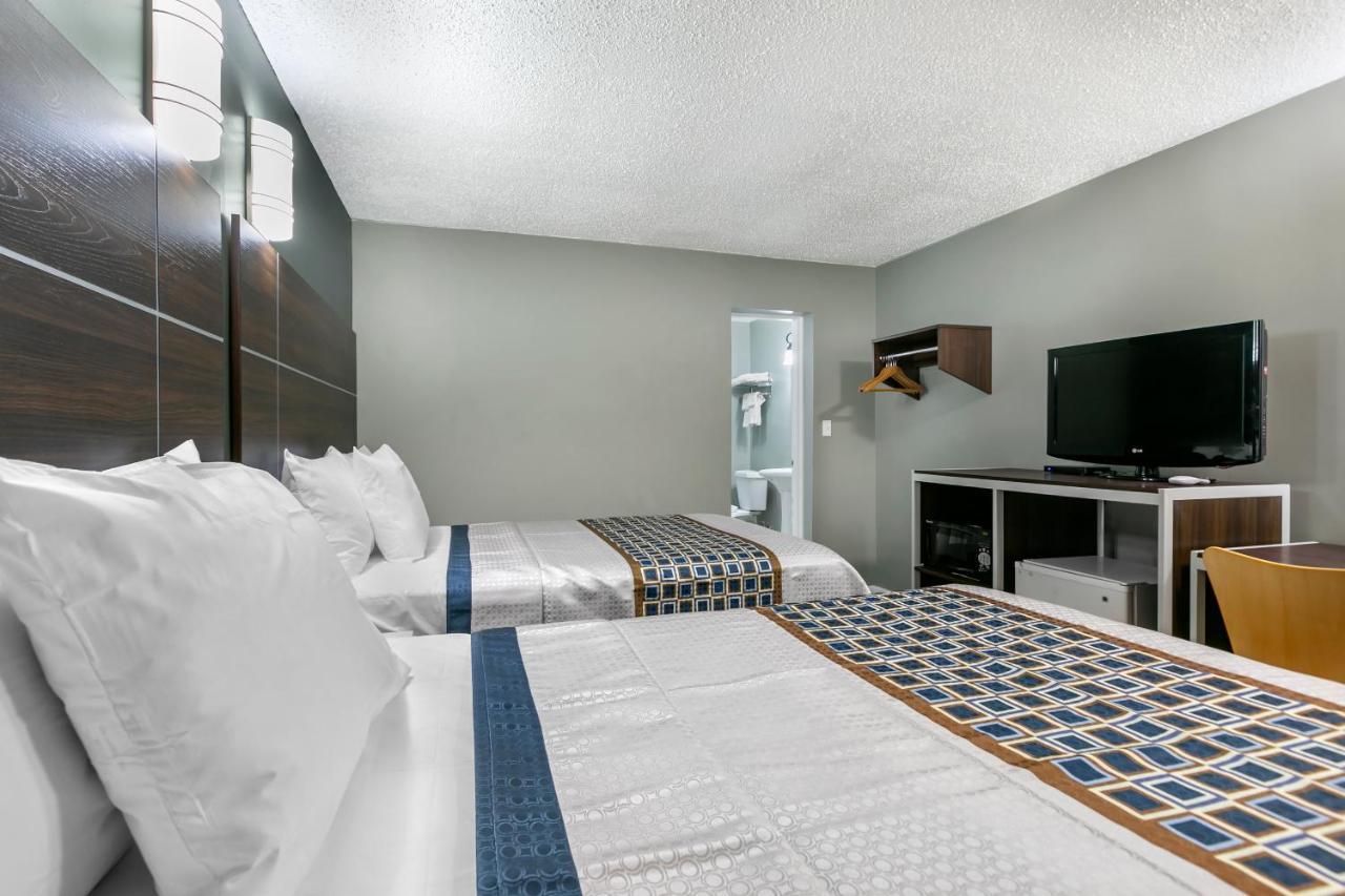 Knights Inn Bristol Levittown Bagian luar foto
